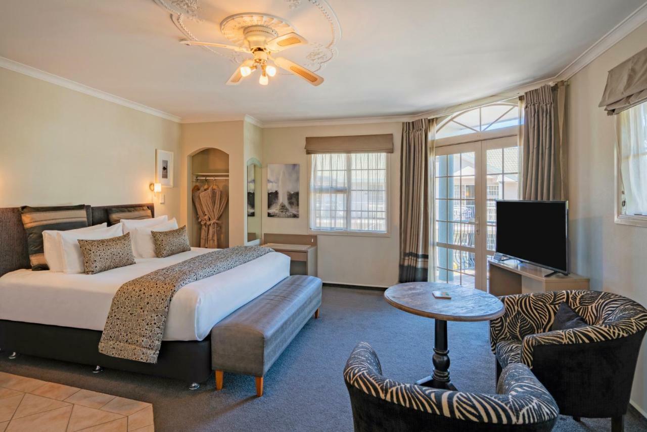 Silver Fern Rotorua Suites & Spa Zewnętrze zdjęcie A room at the Protea Hotel, Pretoria