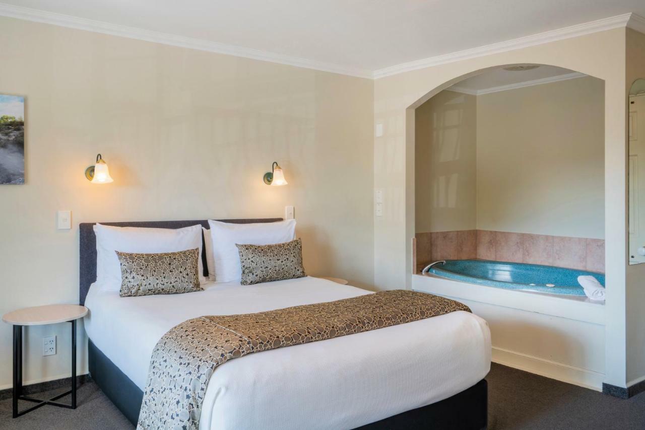 Silver Fern Rotorua Suites & Spa Zewnętrze zdjęcie A suite at the hotel