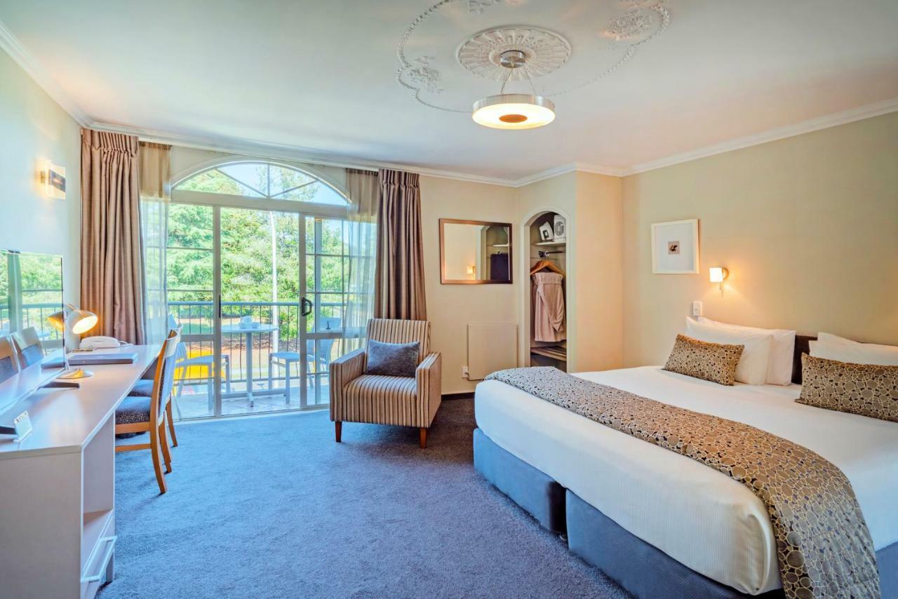 Silver Fern Rotorua Suites & Spa Zewnętrze zdjęcie A typical hotel room